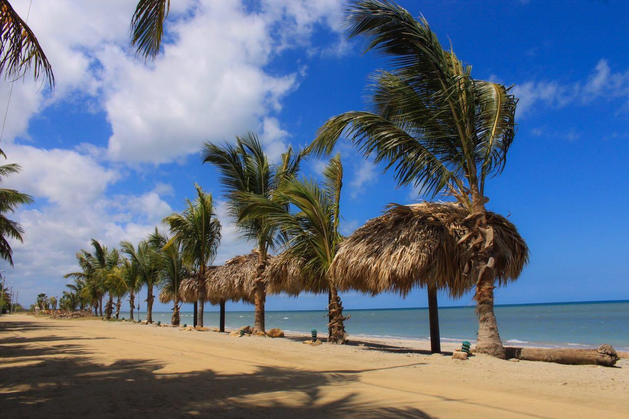 Hotel El Cayito Beach Resort Montecristi San Fernando de Monte Cristi Exterior photo