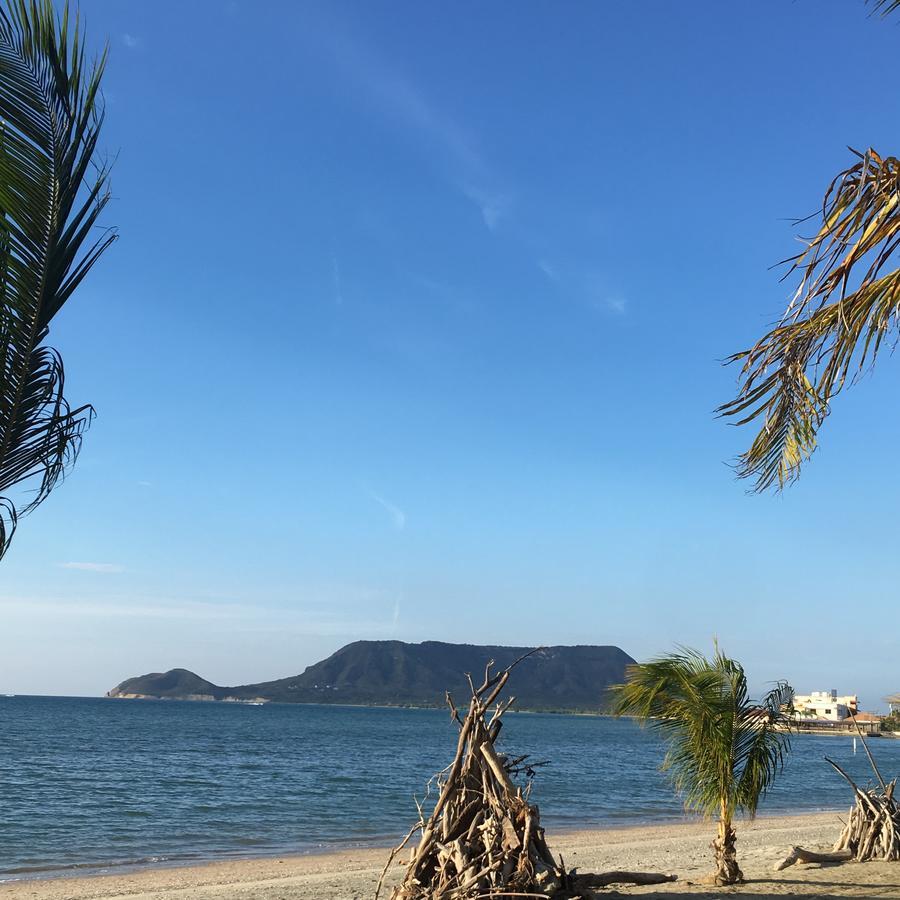 Hotel El Cayito Beach Resort Montecristi San Fernando de Monte Cristi Exterior photo
